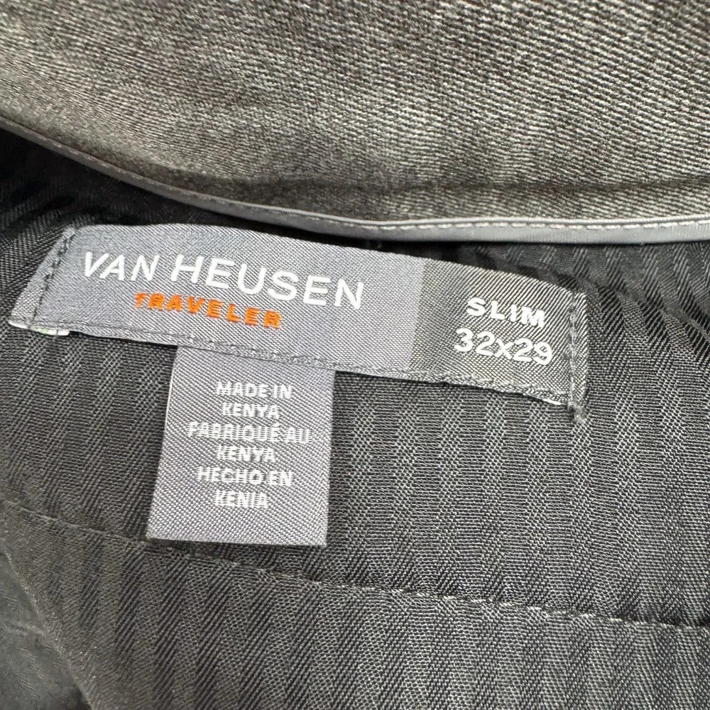 Van Heusen Traveler Dress Pants Mens 32x29 Gray Slim Premium Non Iron NEW $60
